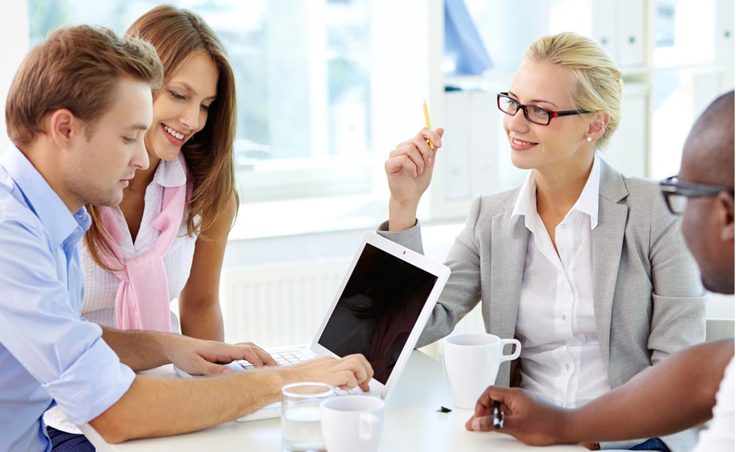 tầm quan trọng của tiếng anh giao tiếp trong công việc